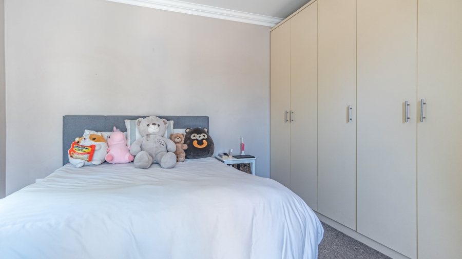 4 Bedroom Property for Sale in Big Bay Western Cape